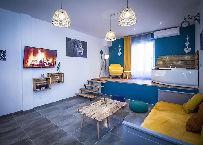 Apartment Au Canal Du Midi - Au Coeur De La Carcassonne