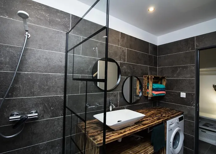 Au Canal Du Midi - Au Coeur De La Apartment *