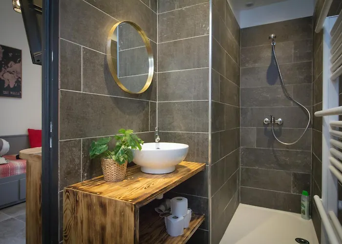 Au Canal Du Midi - Au Coeur De La